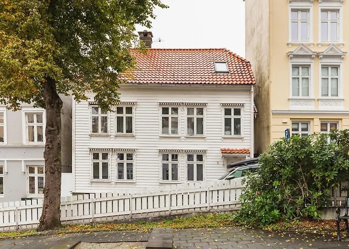 Cosy Authentic Apartment, Only 60m From Bryggen! * Bergen